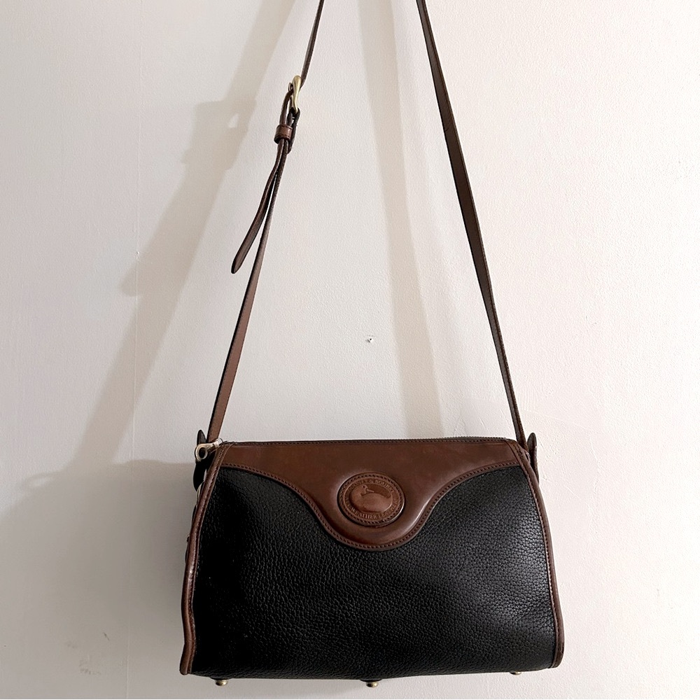 Vintage Dooney & Bourke Leather Purse